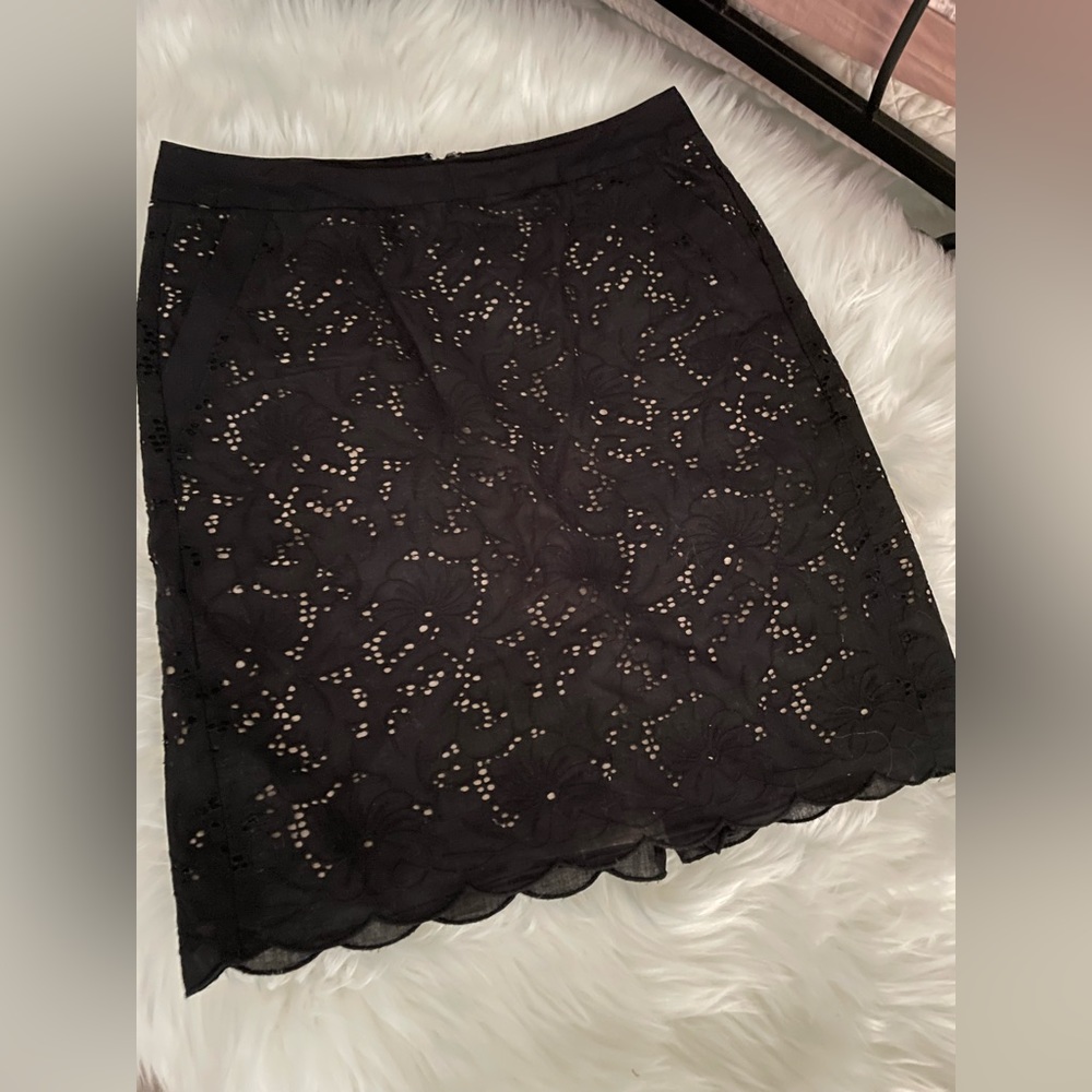 LOFT black cotton skirt with nude lining - 2P